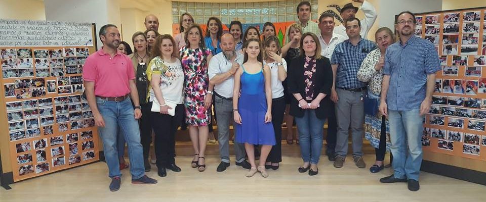 INAUGURACIÓN "PROYECTO DE PLÁSTICA" COLEGIO JOSÉ LOUSTAU